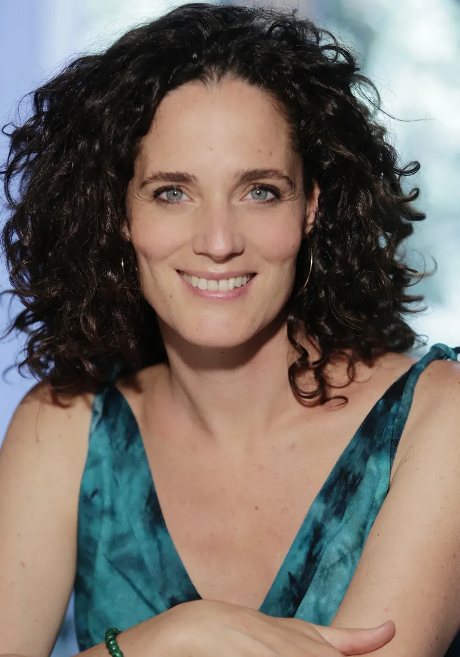 Hélène Péquin comédienne et professeure d'anglais créatrice de Pop 'n Play